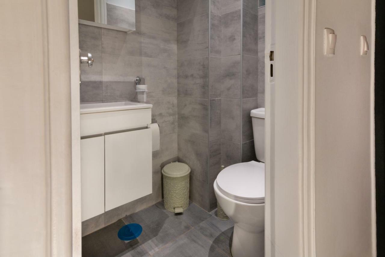 Coastal Palaio Faliro Apartment *